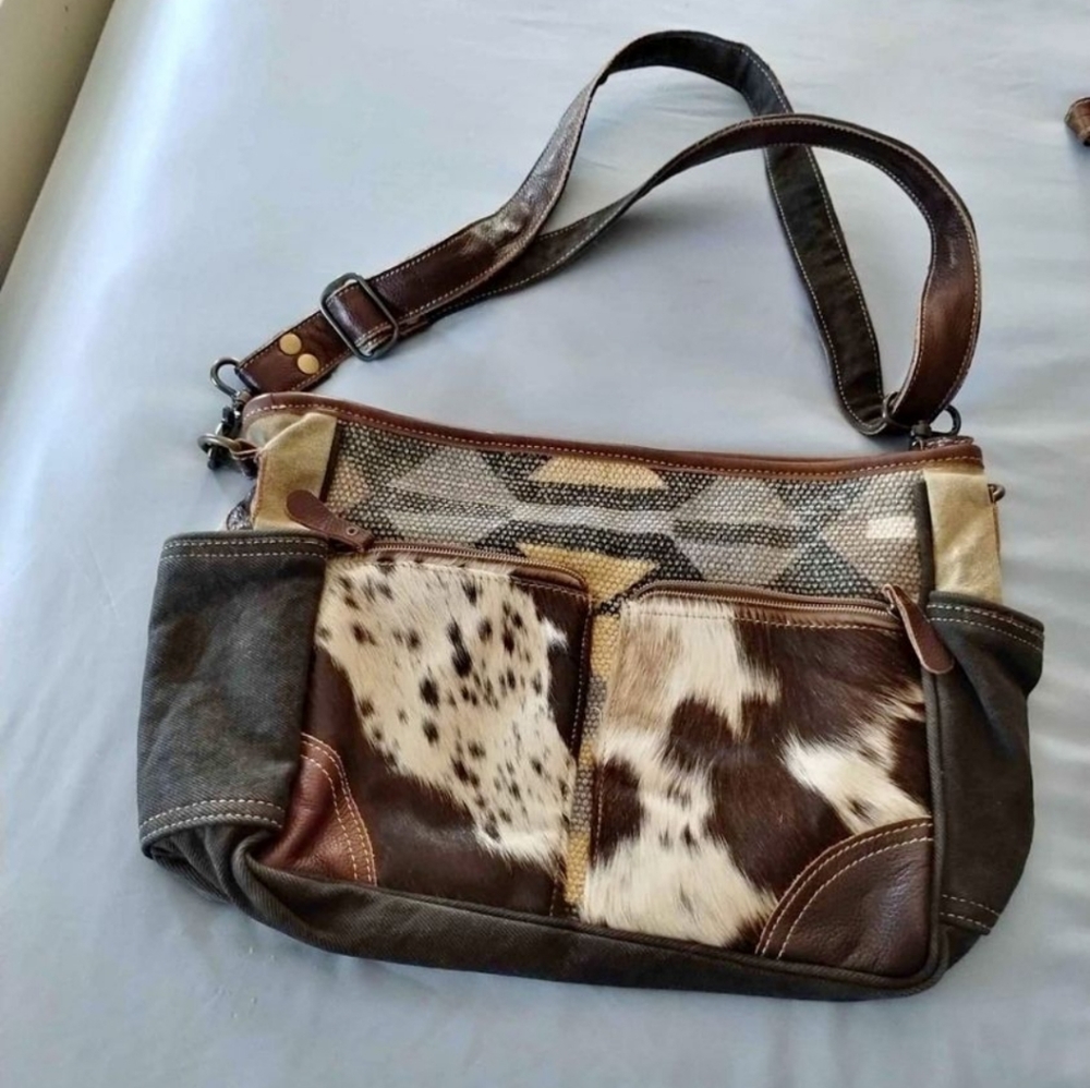 Myra bag